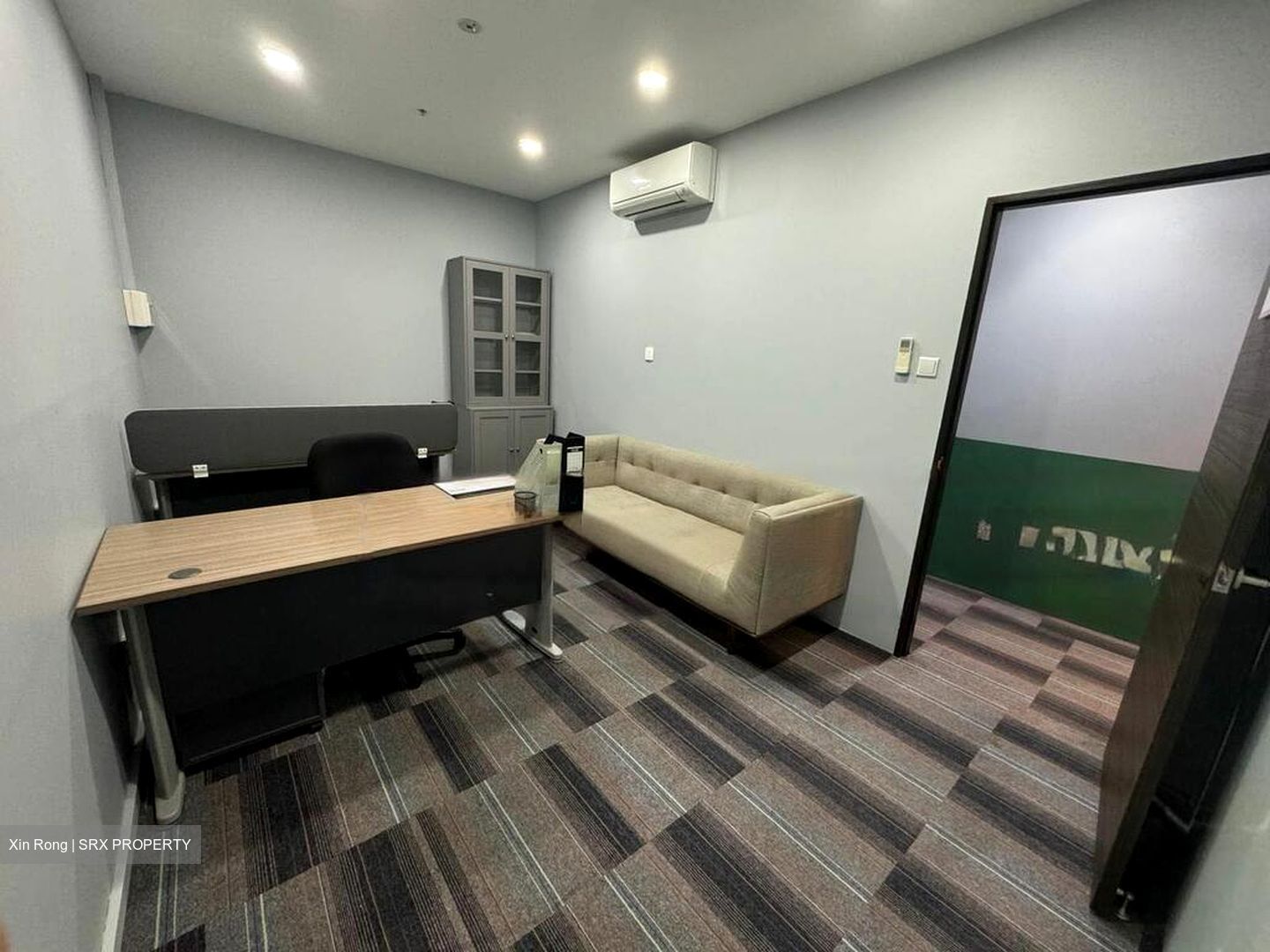Primz Bizhub (D25), Office #459230411